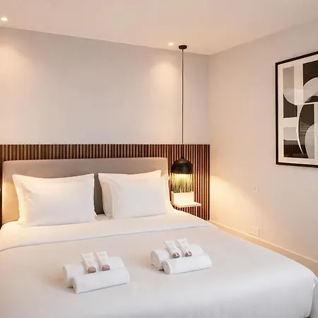 Arc De Triomphe - Premium Family For 5 París