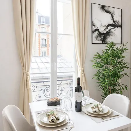Arc De Triomphe - Premium Family For 5 Appartement