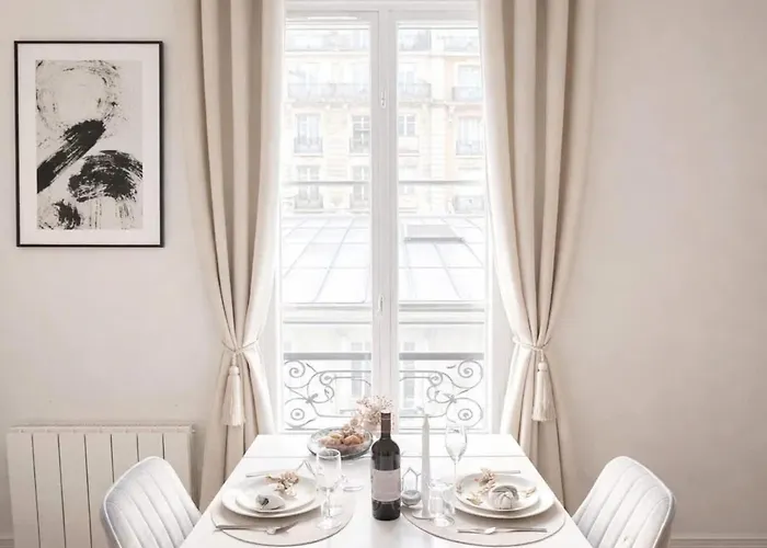 Arc De Triomphe - Premium Family For 5 * París